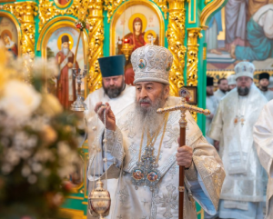 КИЇВ. У день Різдва Христового Предстоятель звершив Божественну літургію у Києво-Печерській Лаврі