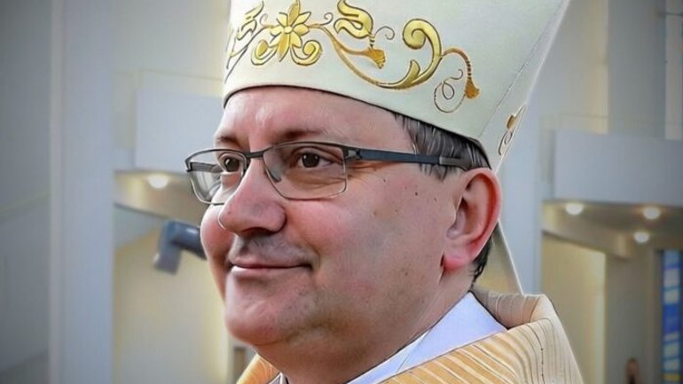 Єпископ із Кракова закликав поляків не переносити історичний біль на українців