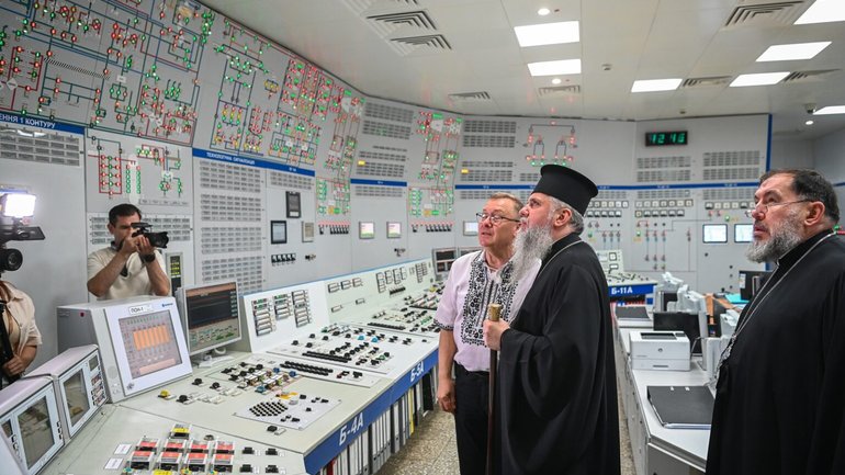 Митрополит Епіфаній здійснив візит на Рівненську АЕС