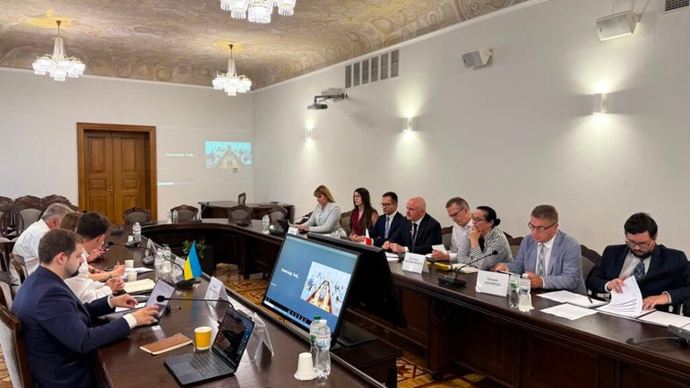 Польща передала Україні перелік локацій для ексгумацій та пошукових заходів