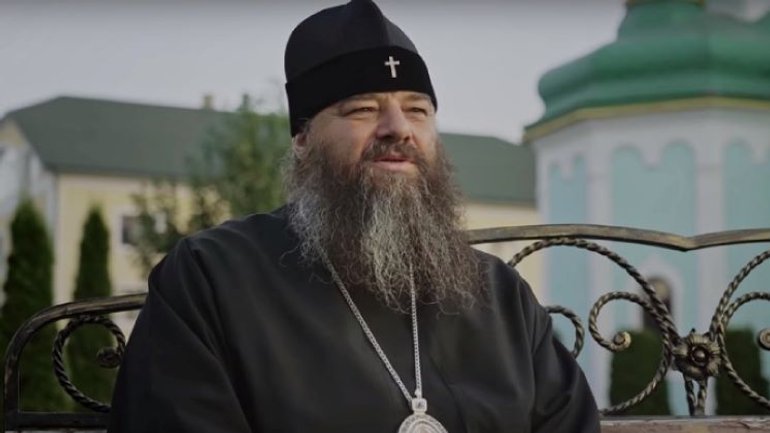 Розгляд судової справи митрополита УПЦ МП Лонгина відклали через виїзд до Румунії