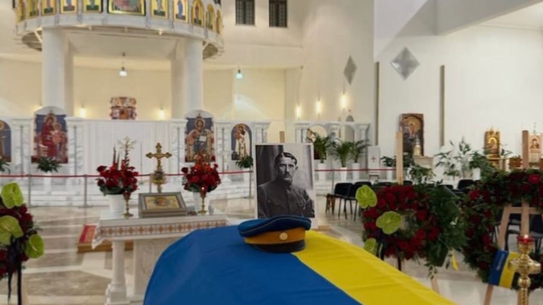Домовина з прахом Євгена Коновальця прибула до Патріаршого собору УГКЦ у Києві