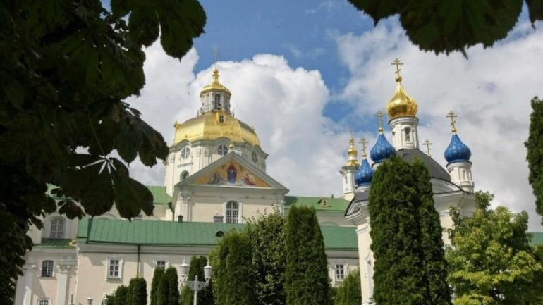 З Кам’янця-Подільського до Почаєва стартувала хресна хода вірян УПЦ МП