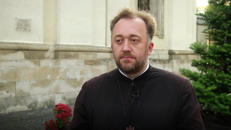 Трагічна аварія на виїзді зі Львова: священник встиг прочитати молитву розрішення