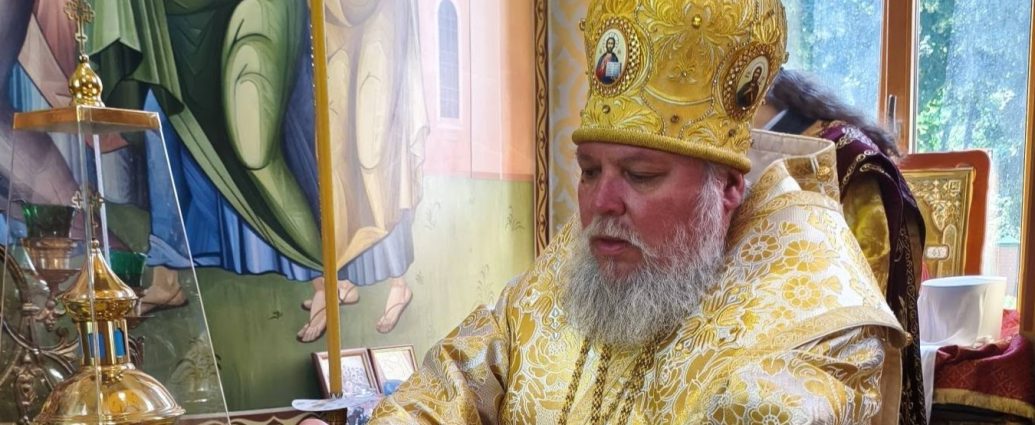 На Кіровоградщині в селі Іванівка урочисто освятили нову церкву