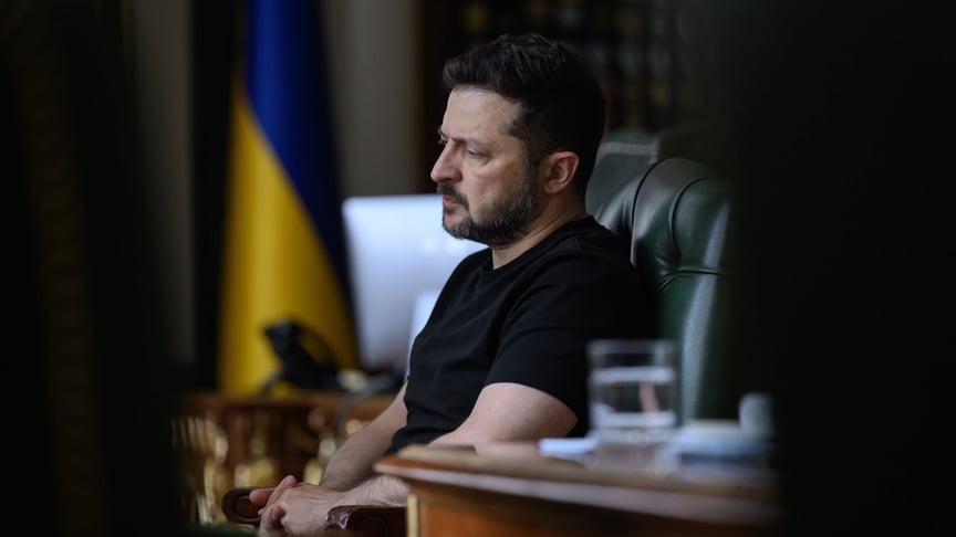 Володимир Зеленський здійснив кадроки рокіровки у складі РНБО: хто увійшов і вийшов