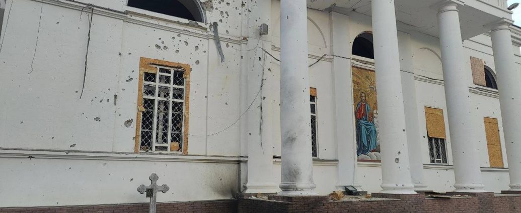 Свято-Духівський кафедральний собор у Херсоні знову зазнав атаки російських дронів